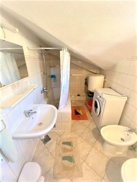 Amarante Apartments Kaštela Екстериор снимка